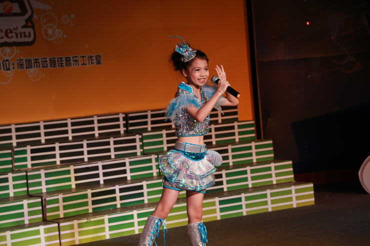 肖伟辉老师〈幸福飘香〉