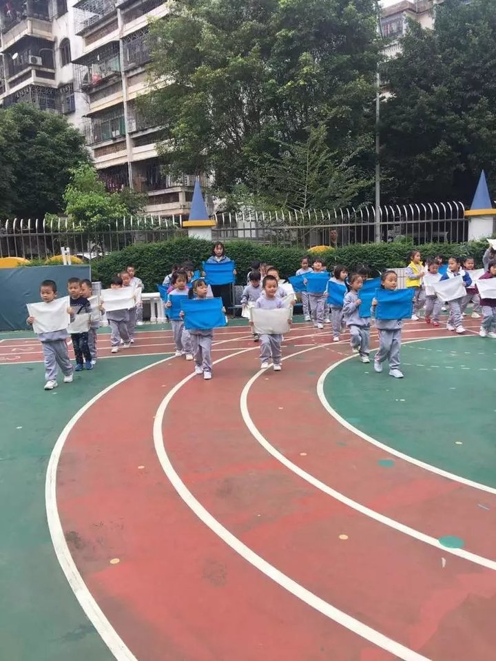 家园零距离——恒峰g22花园幼儿园中五班家长半日开放活动