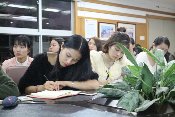 市场运营与销售——恒峰g22国际培训学校培训讲座