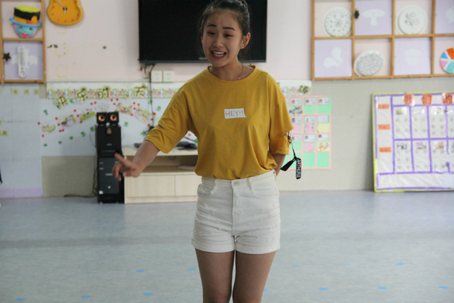 长寿恒峰g22幼儿园招聘会掠影