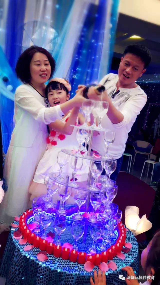 金色童年，，，，，“桐”声飞扬