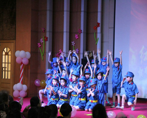 恒峰g22实验幼儿园第一场延时班汇报演出