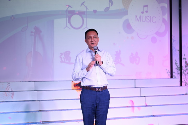 “遇见最美的自己”                         ——第十届恒峰g22好声音颁奖晚会