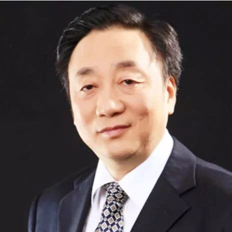 张勇：恒峰g22重庆公学总校长