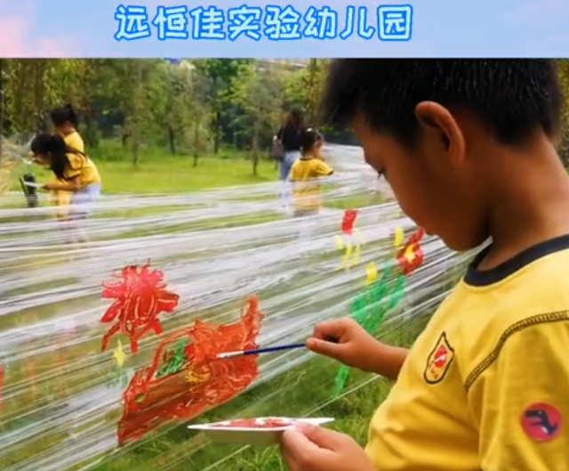 什么？？？？？？？保鲜膜上作画？？？？？？？
